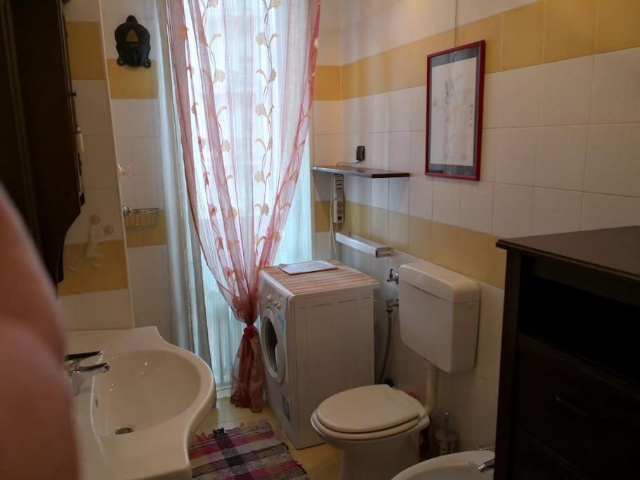 Appartamento Chic Vista Lago - Casa Janis Verbania Luaran gambar